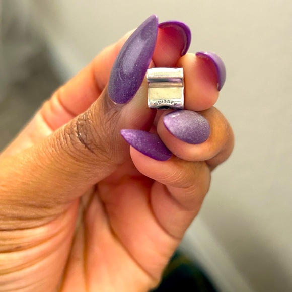 Mickey Glove Pandora Charm - Picture 6 of 8